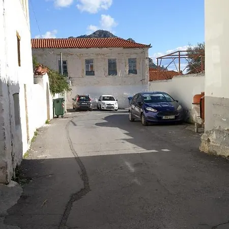 Sapho's House Apartament Leonídion