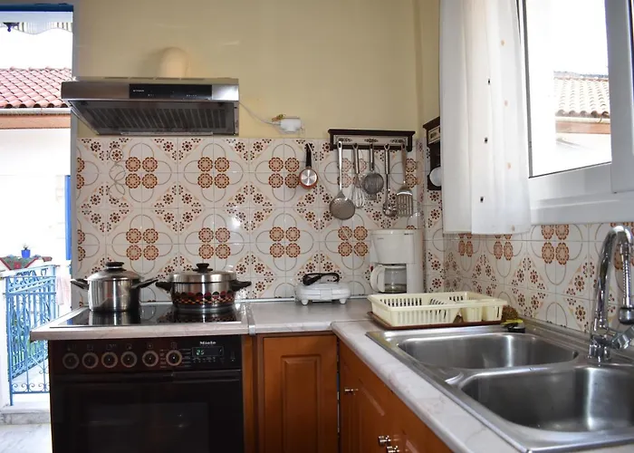 Sapho's House * Leonídion